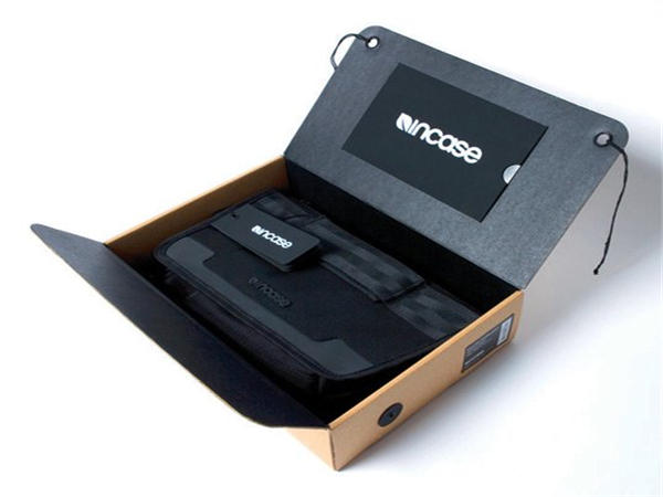 電(diàn)子産品(pin)包裝 